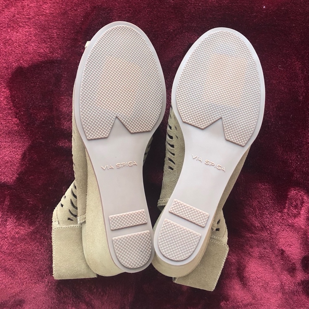 Via Spiga | delsey suede peep toe wedge NWOT - Picture 7 of 7